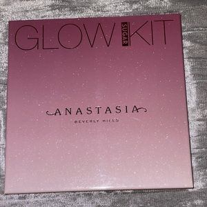Anastasia Beverly Hills Sugar Glow Kit